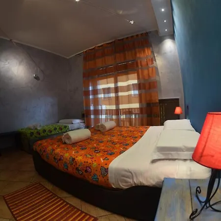 Marconi Rooms And Apartments Verona Exterior foto